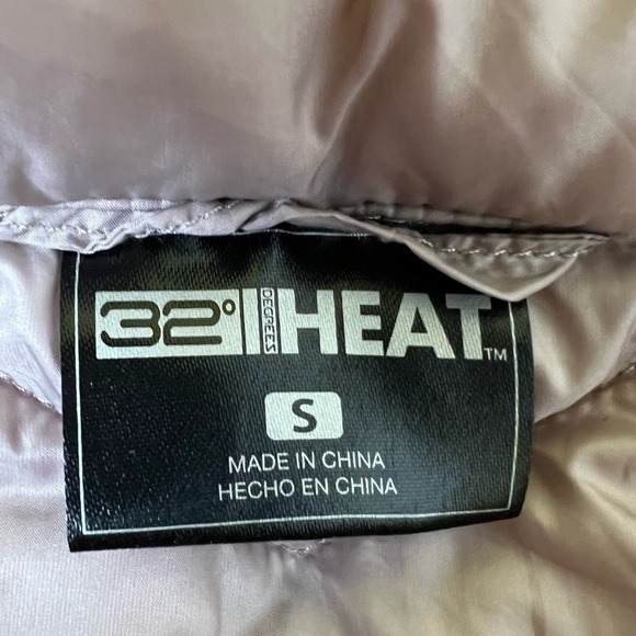 32 Degrees Light Blush Packable Lightweight Plush Puffer Vest - Size Small - Picture 10 of 12